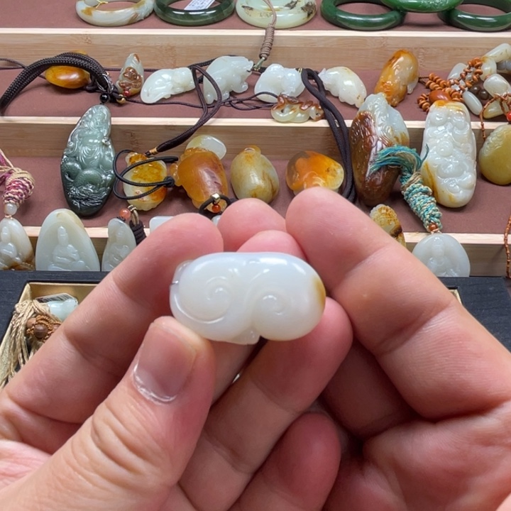 套链未镶嵌和田玉