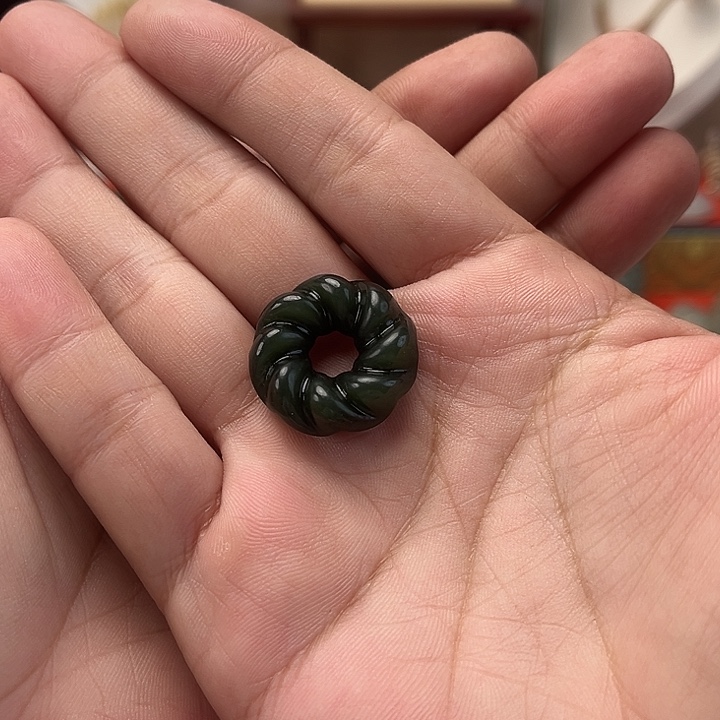 颈饰未镶嵌和田玉甜甜圈