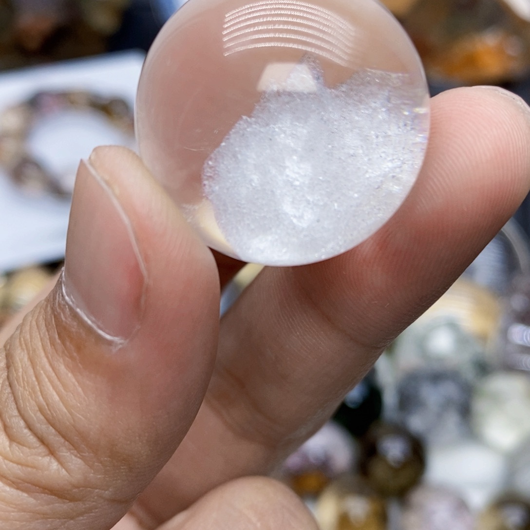 水晶颈饰未镶嵌兰*花