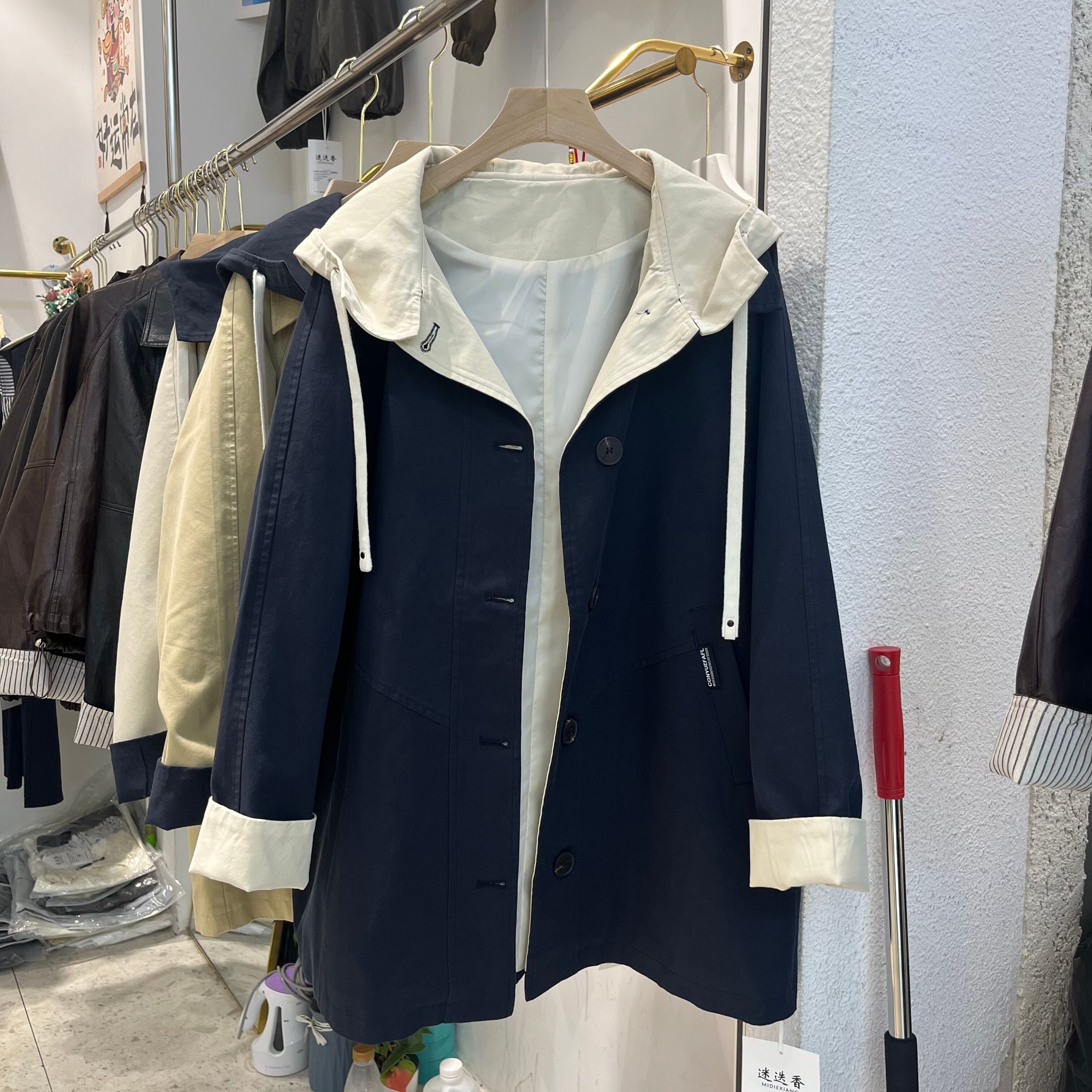 【+0186】中长款秋季连帽短外套女士拼色服装版型风衣