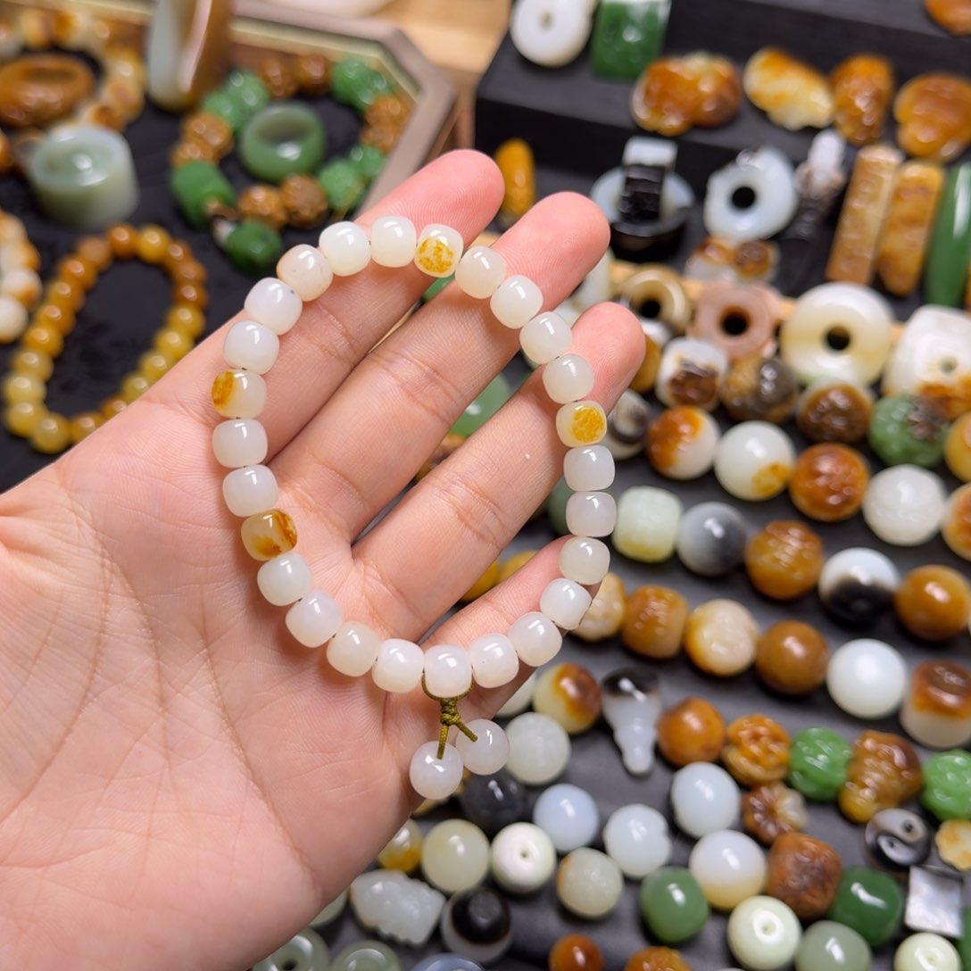 和田玉配饰未镶嵌