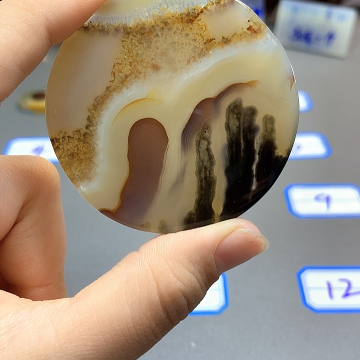 未镶嵌颈饰玛瑙/玉髓