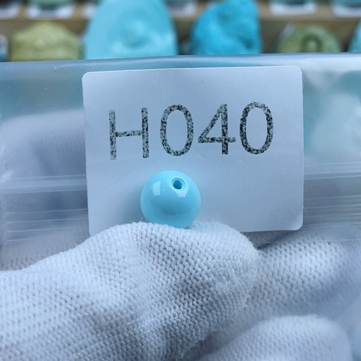 吐***泡绿松石未镶嵌珠宝奇石