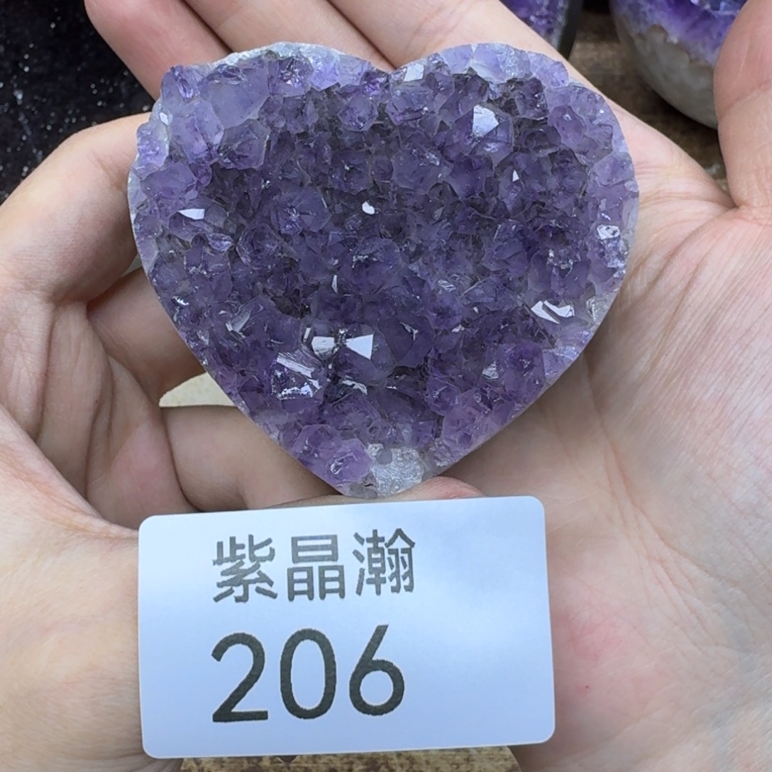 水晶未镶嵌大型摆件（非配饰）