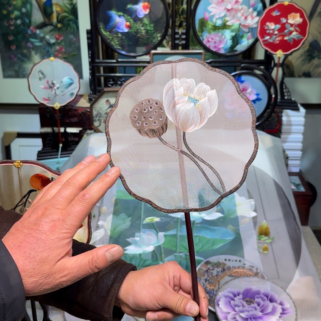 刺绣刺绣工艺精湛