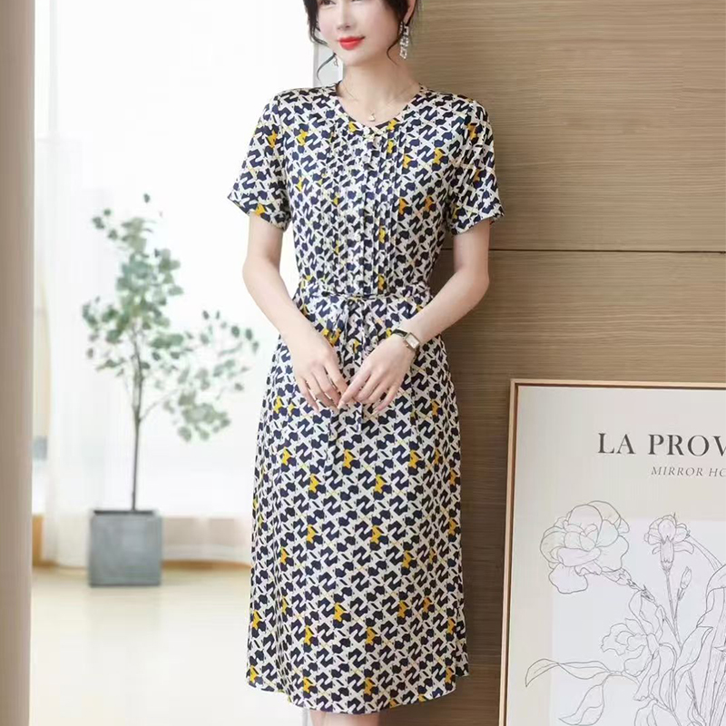 【槿言丝頌】夏季新款女装时尚收腰气质百搭连衣裙洋气妈妈装K6064