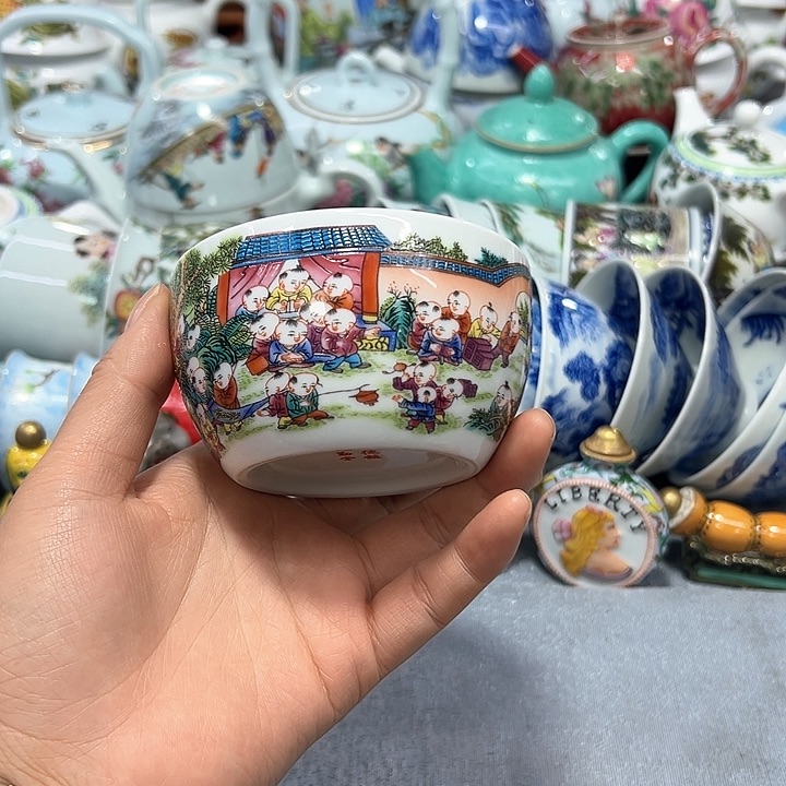 景德镇陶瓷艺术品