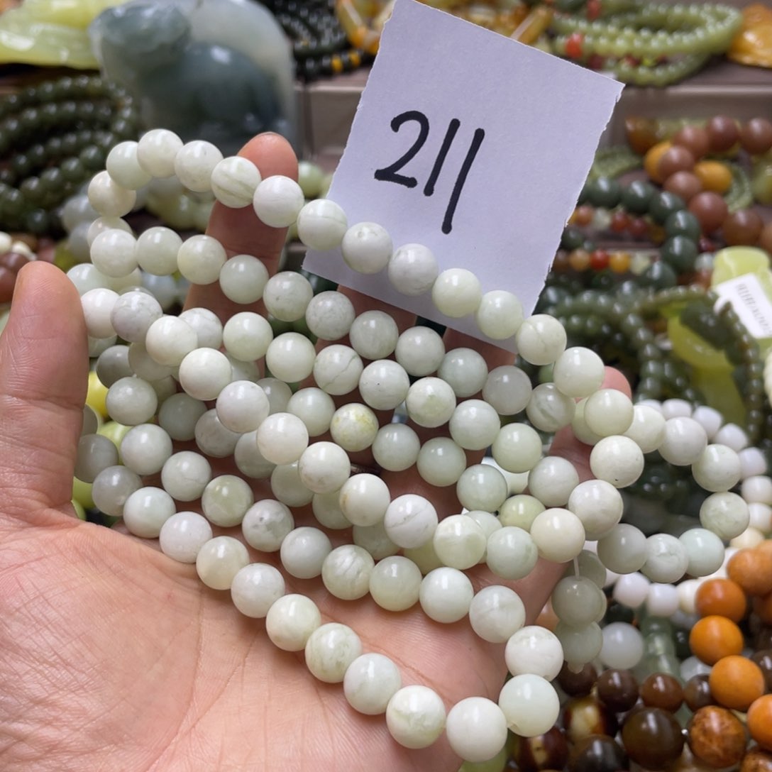未镶嵌蛇纹石玉手链