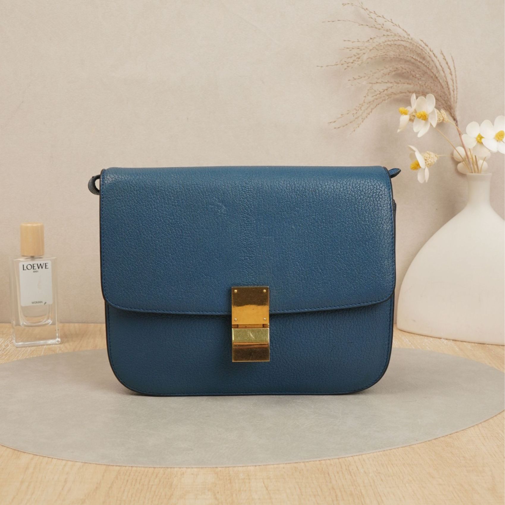 95新 Celine/思琳 赛琳classicbox豆腐包中号蓝色山羊皮/DS036795
