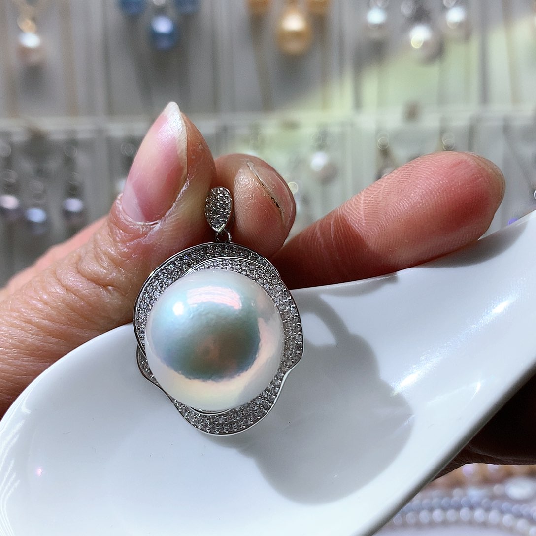 淡水珍珠吊坠(赠链)银S925镶嵌河****）