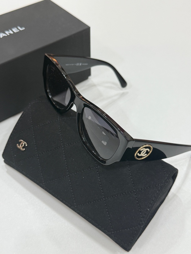95新 Chanel/香奈儿 夏七中古/chanel太阳镜