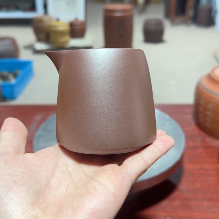 村***迹紫砂公道杯。。。。。。。。。。