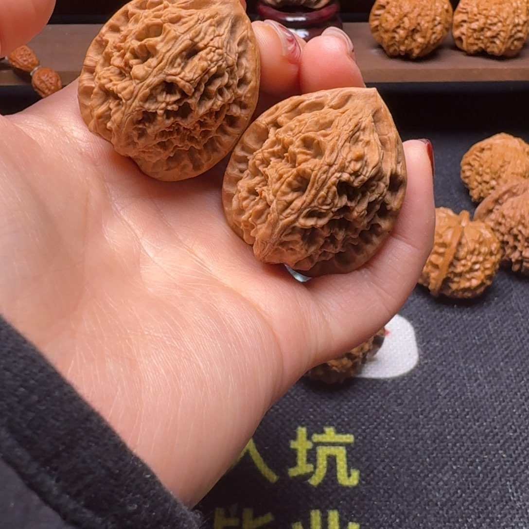 文玩核桃吊坠39水龙