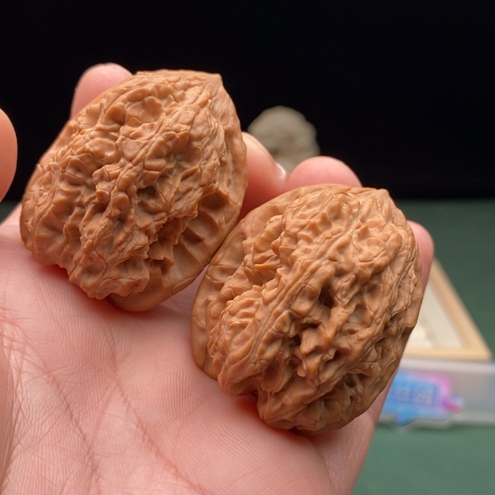 文玩核桃把件37尺全品壁虎