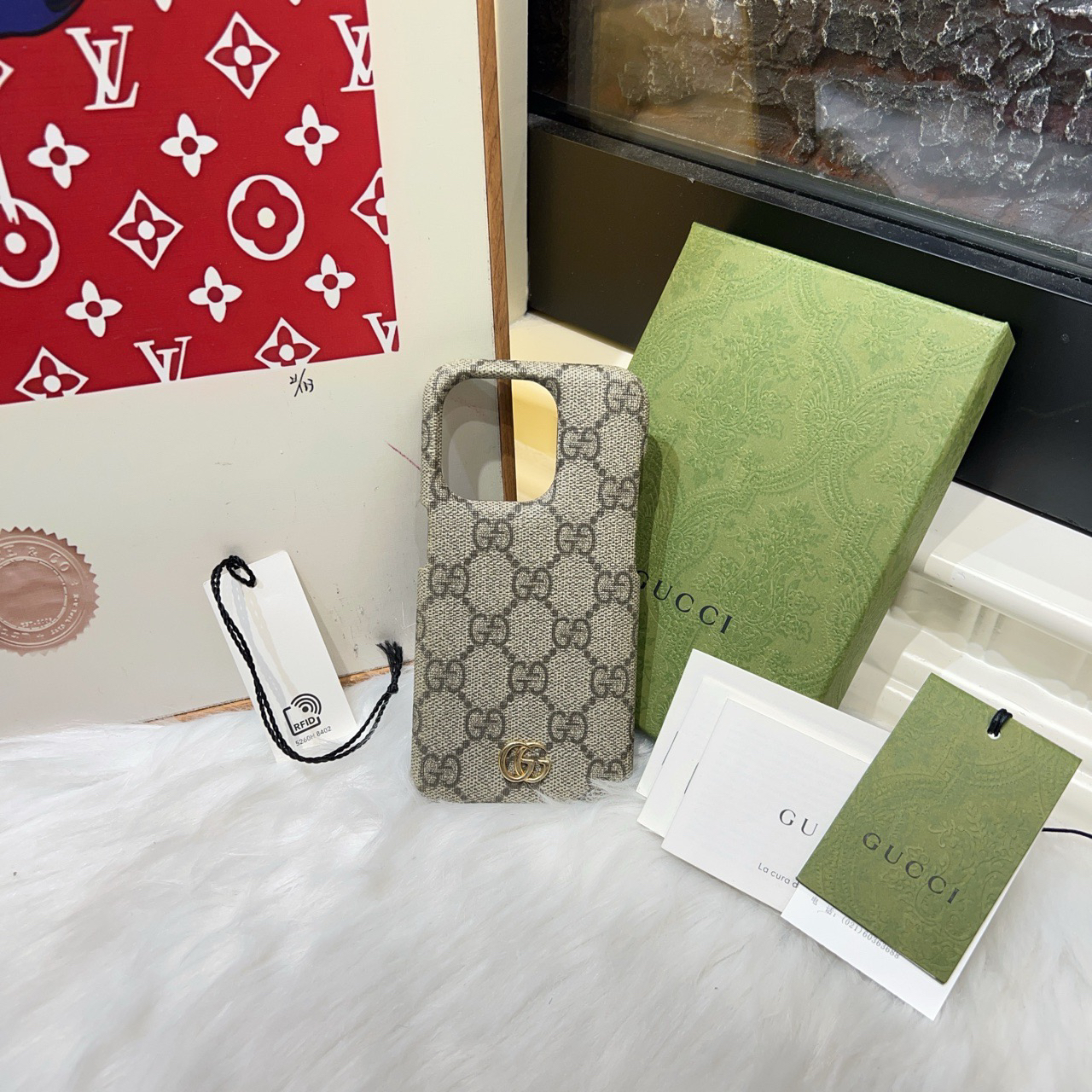 95新 GUCCI/古驰 GUCCI古驰老花手机盒 15por 适配a6278