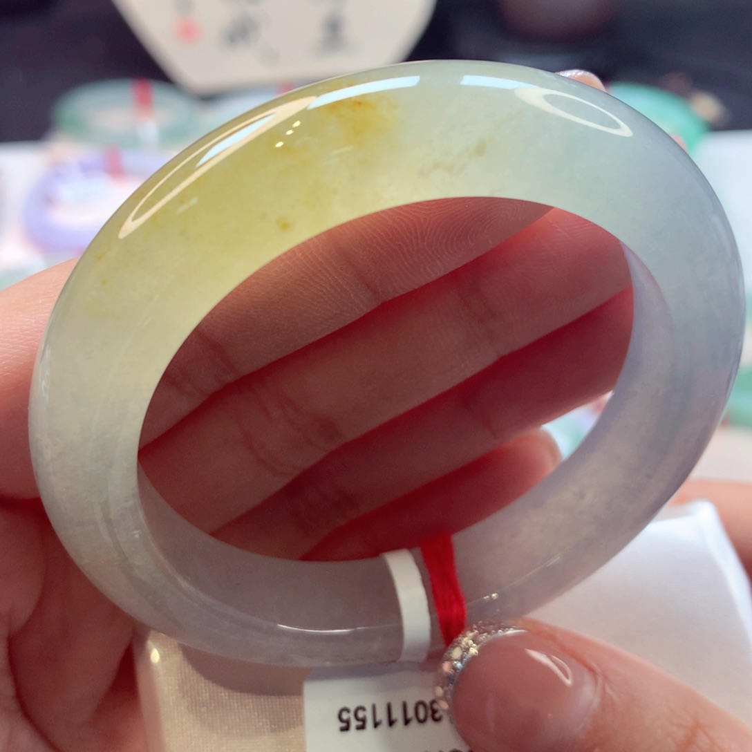 翡翠手镯未镶嵌13号正圈77（冰糖雪梨）