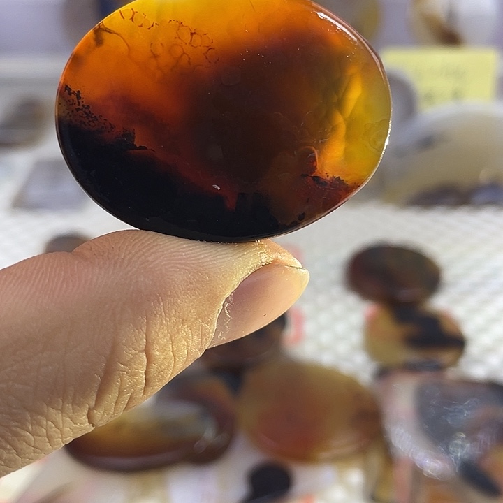 玛瑙/玉髓合金颈饰