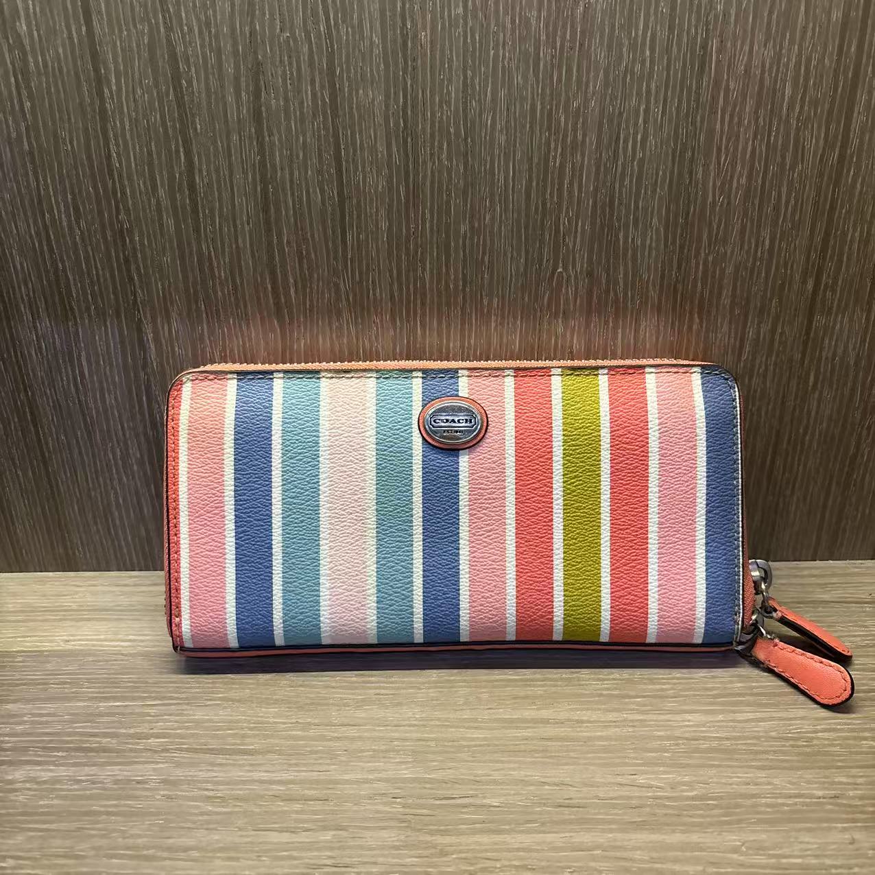 95新 COACH/蔻驰 乱乱子中古/女士/钱包/77108
