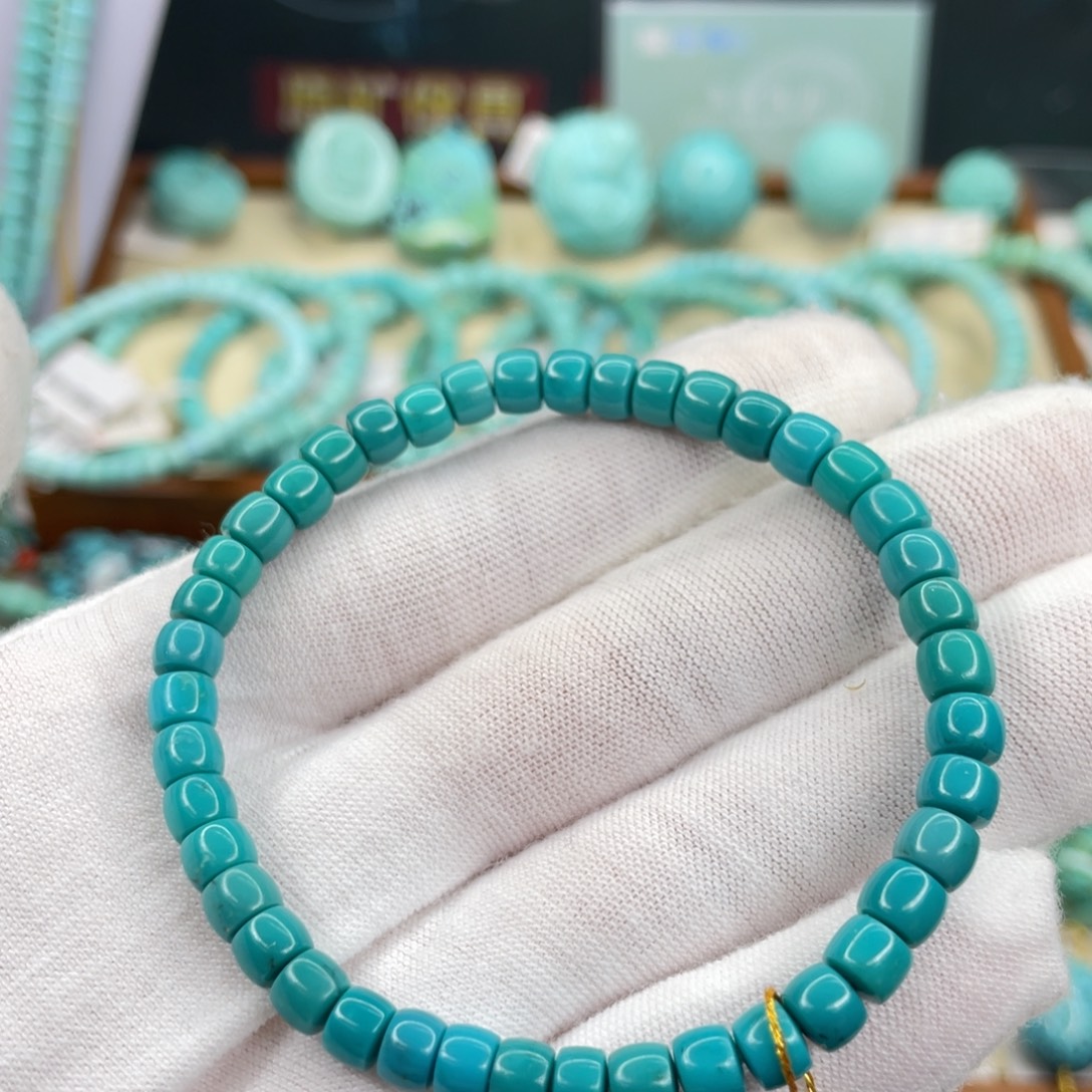 绿松石未镶嵌挂件