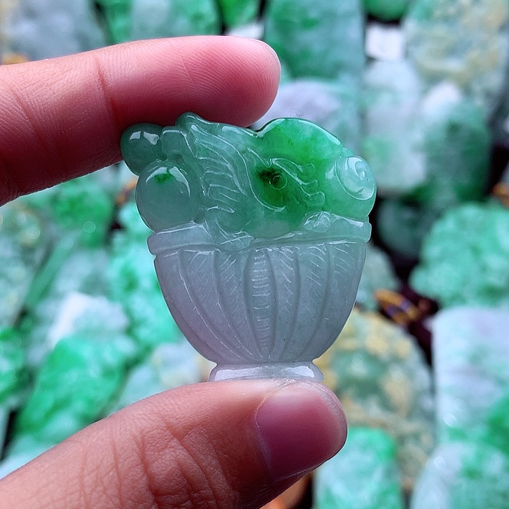 翡翠吊坠(不含链)未镶嵌