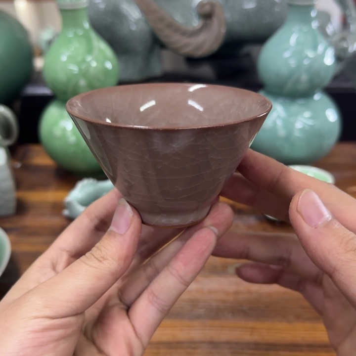 龙泉青瓷茶具微瑕5320