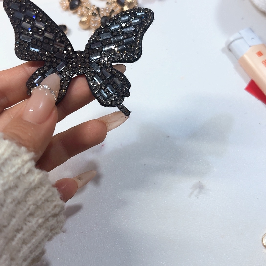 沫小狸狸黑色满钻蝴蝶5个
