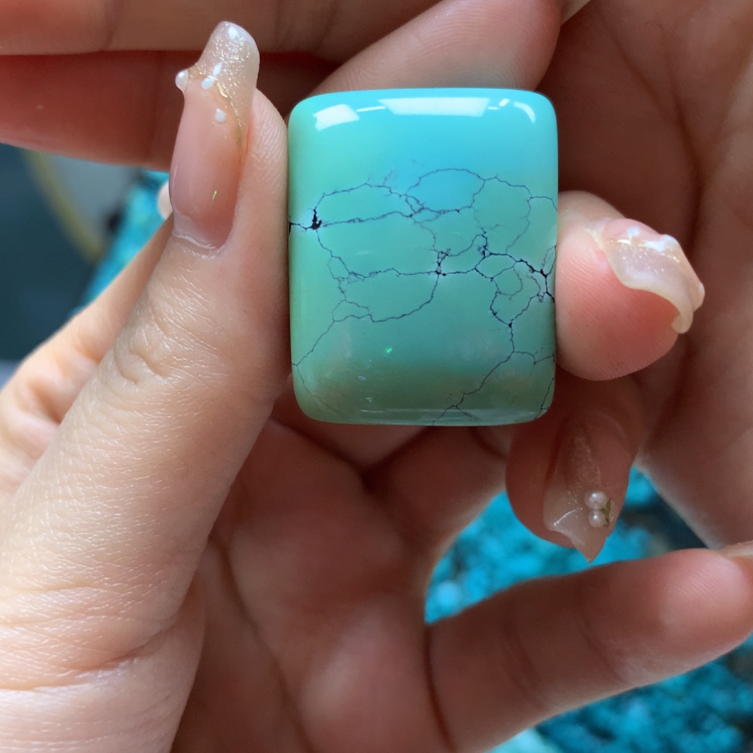 绿松石吊坠未镶嵌