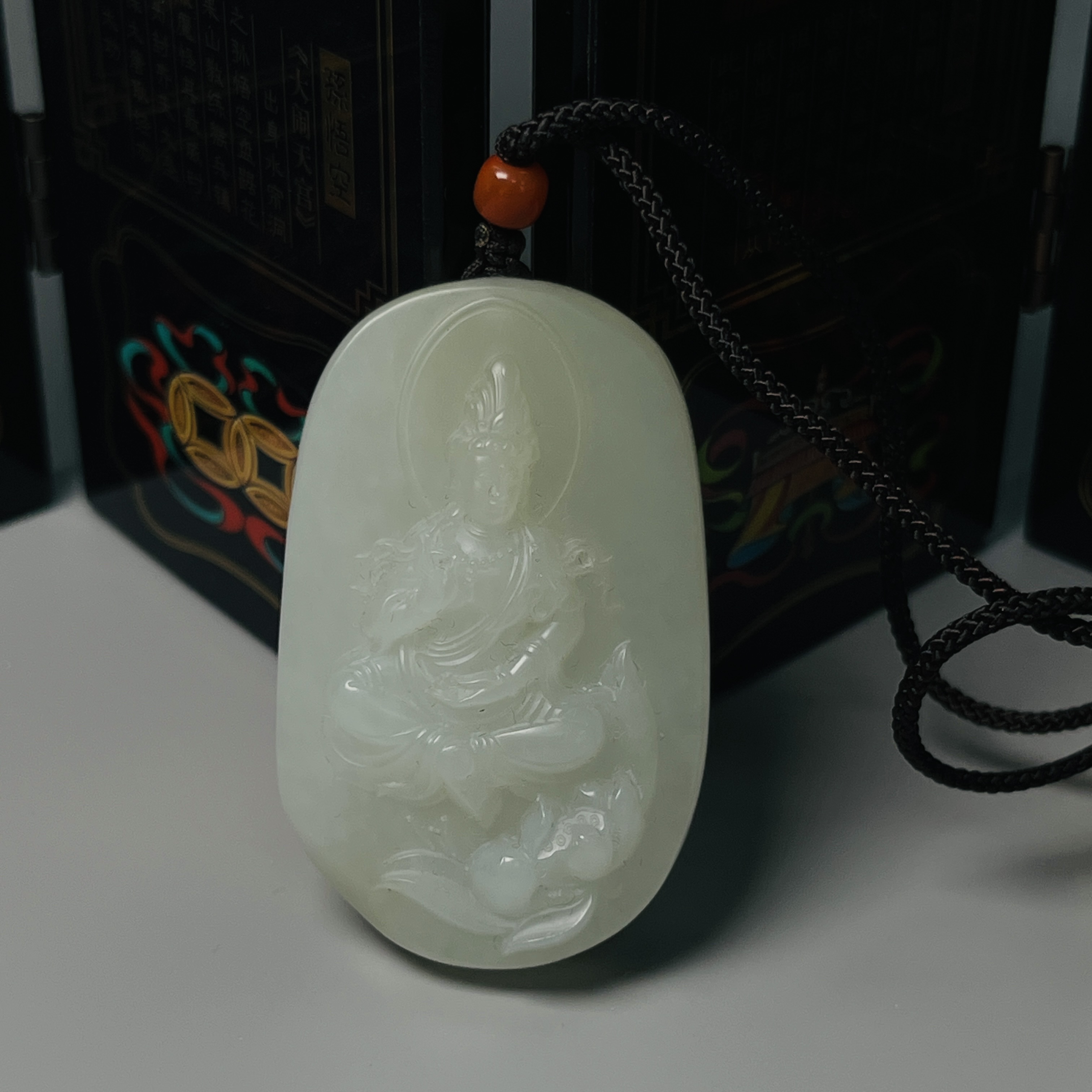 【师老师督造0228-66】35.88g和田玉观音吊坠53.28*33.64*11.3mm