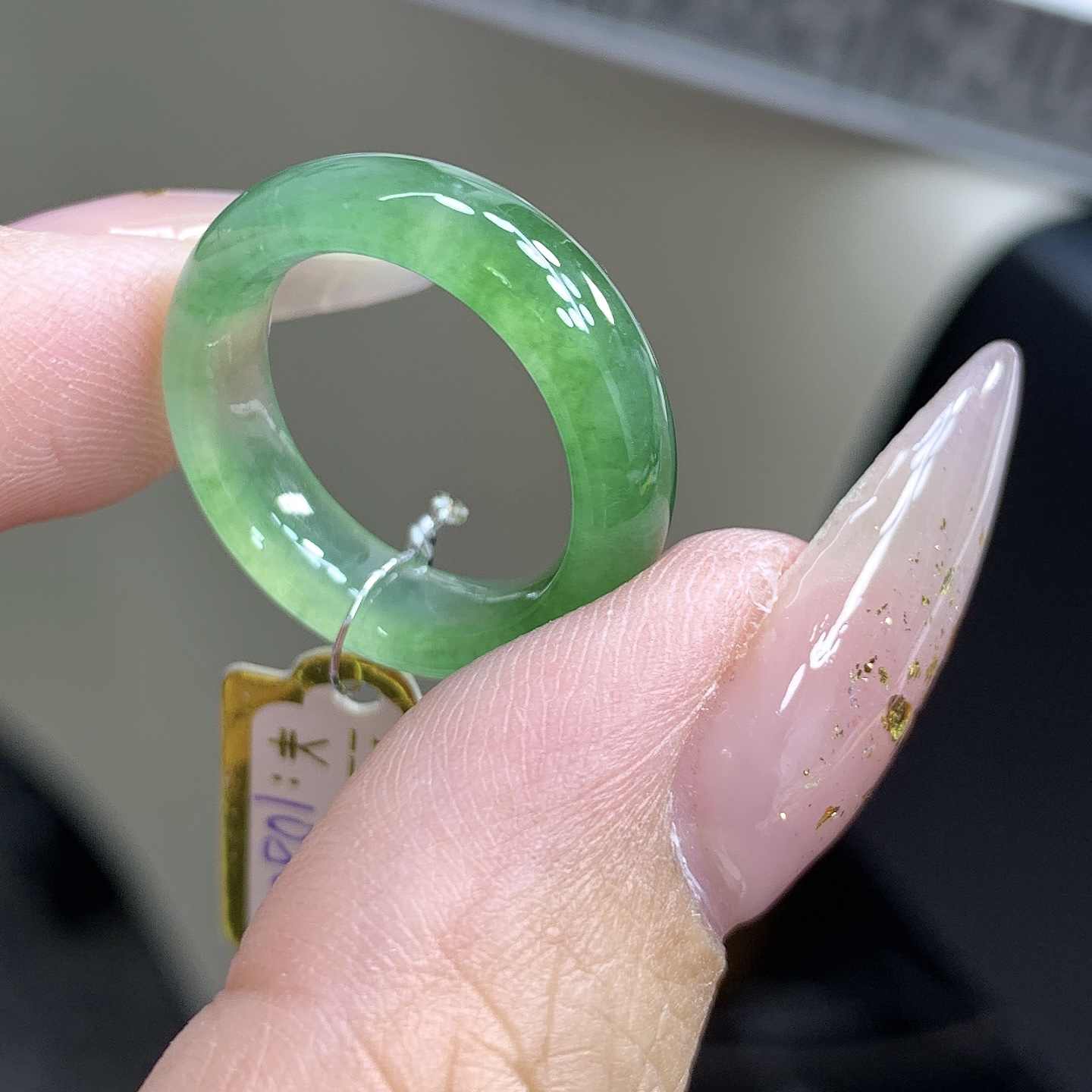 冰种缅甸翡翠玉戒指 13号 冰绿满色翡翠戒圈 尺寸16.4-6.2-3.7mm