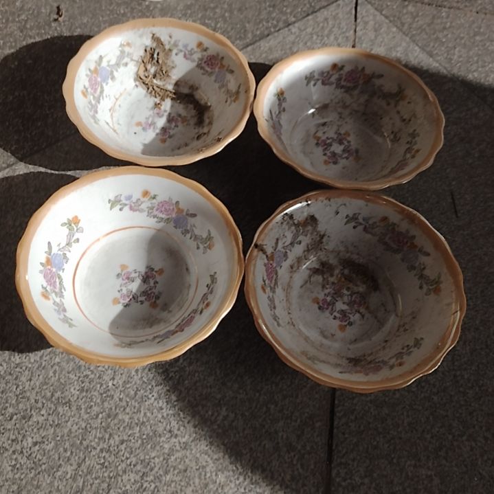 盘陶瓷盘子碗啥都有口径12公分