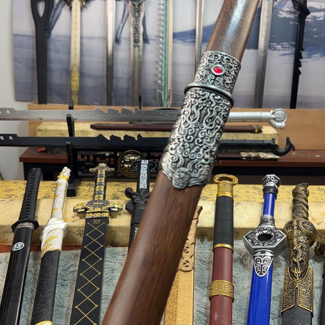 安***稳碳钢麒麟唐摆设装饰未开刃