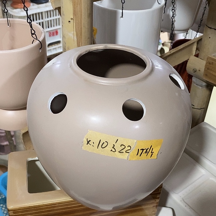 陶盆有孔 瑕疵针孔漏釉介意勿拍外口 10外高22