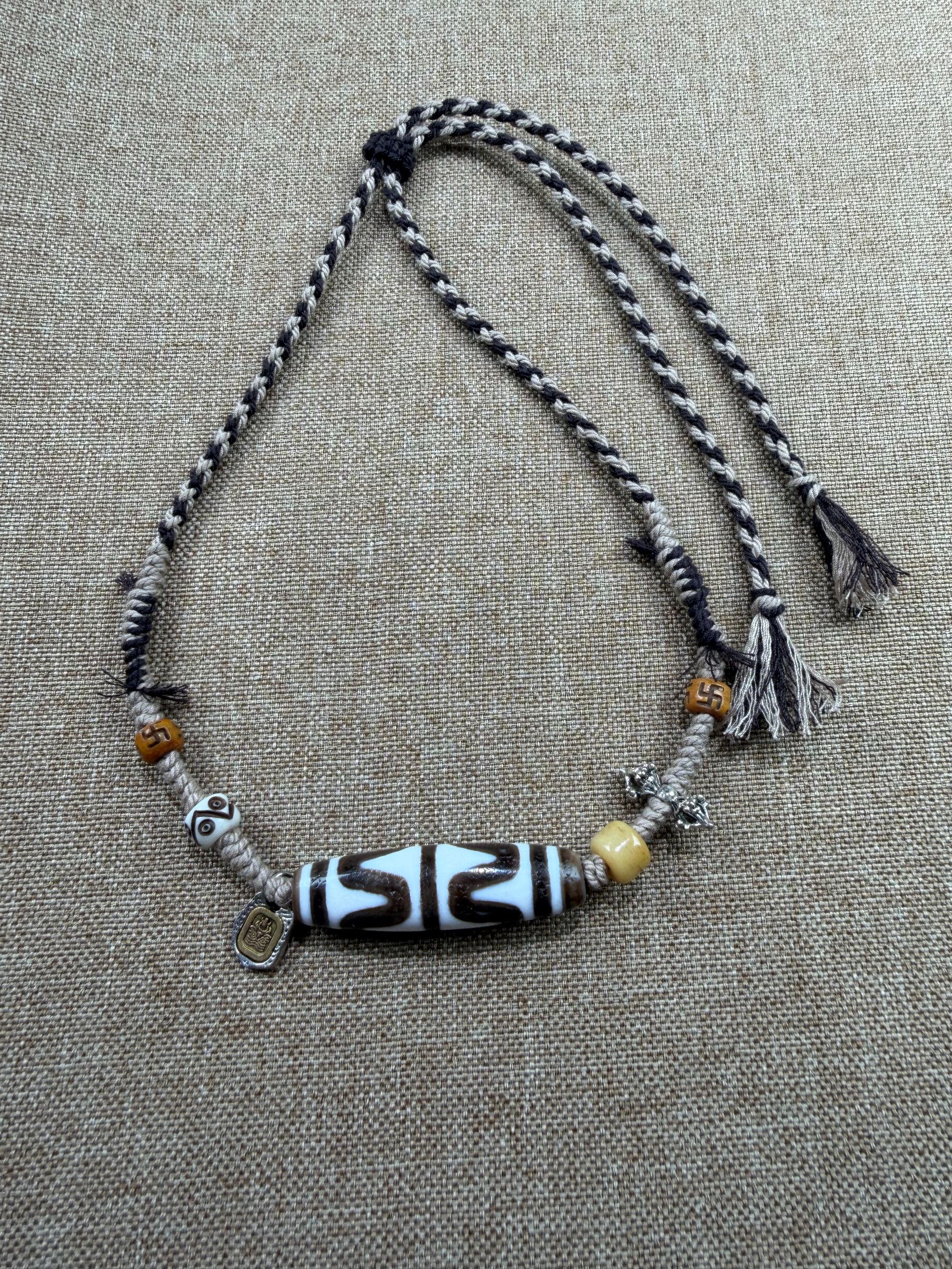 台珠老超系列纯手工高品质全品双虎牙颈链