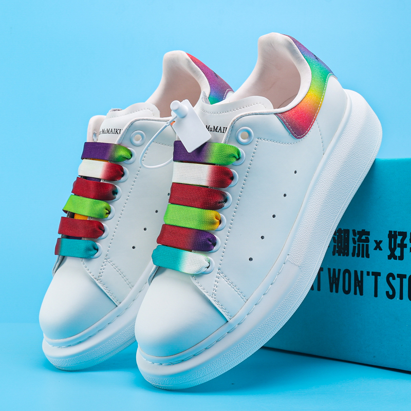 板鞋休闲时尚男女同款买鞋免费洗鞋，顺丰包邮。终身支持以旧换新