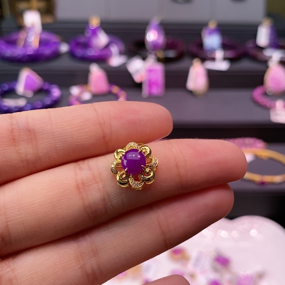 苏纪石（舒俱来）18K金镶嵌吊坠(不含链)