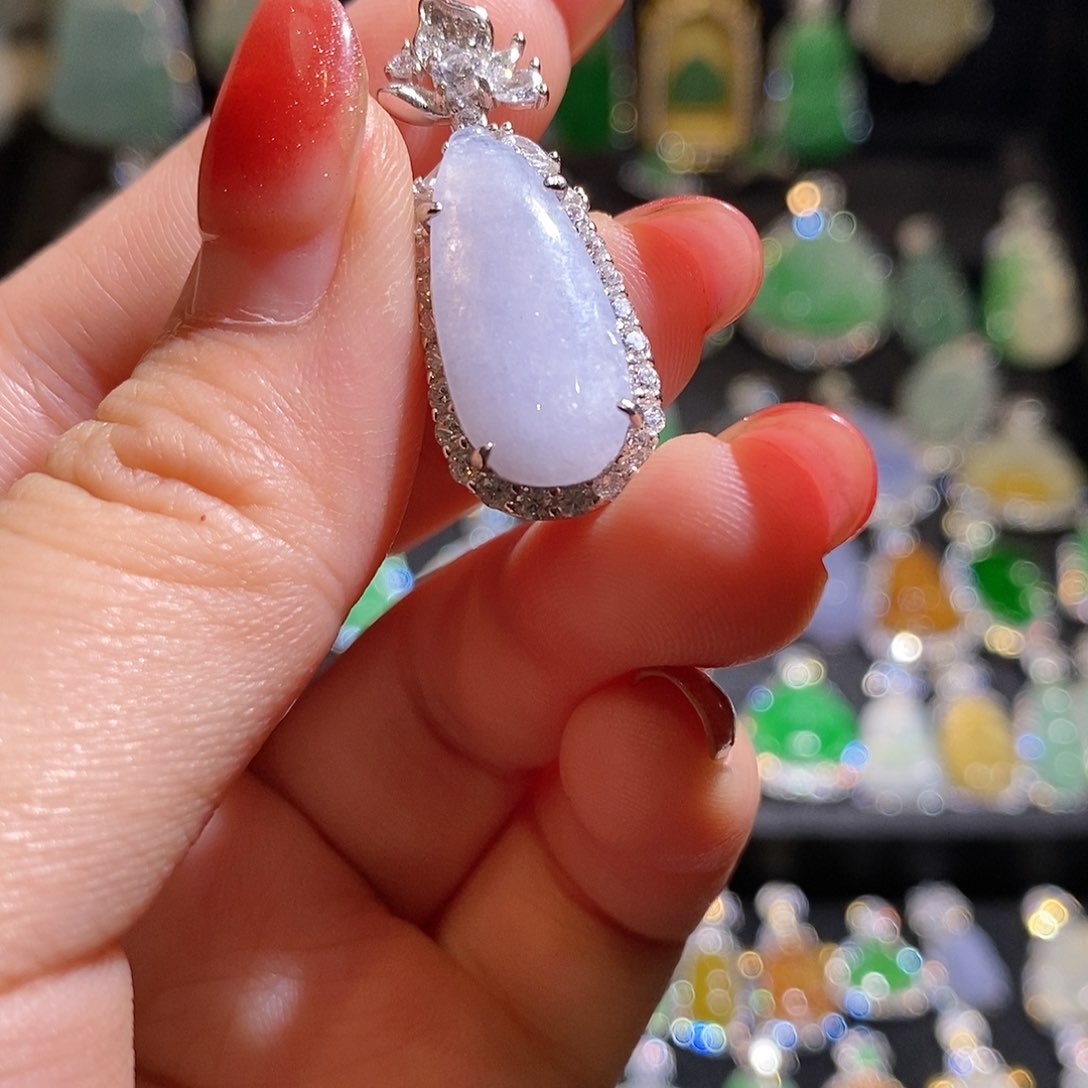 颈饰银S925镶嵌翡翠天然翡翠