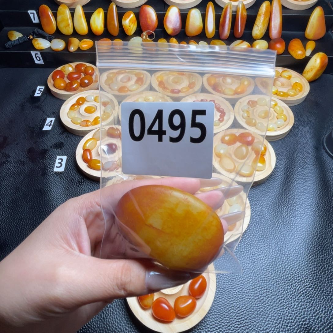 和田玉未镶嵌吊坠(不含链)J*W