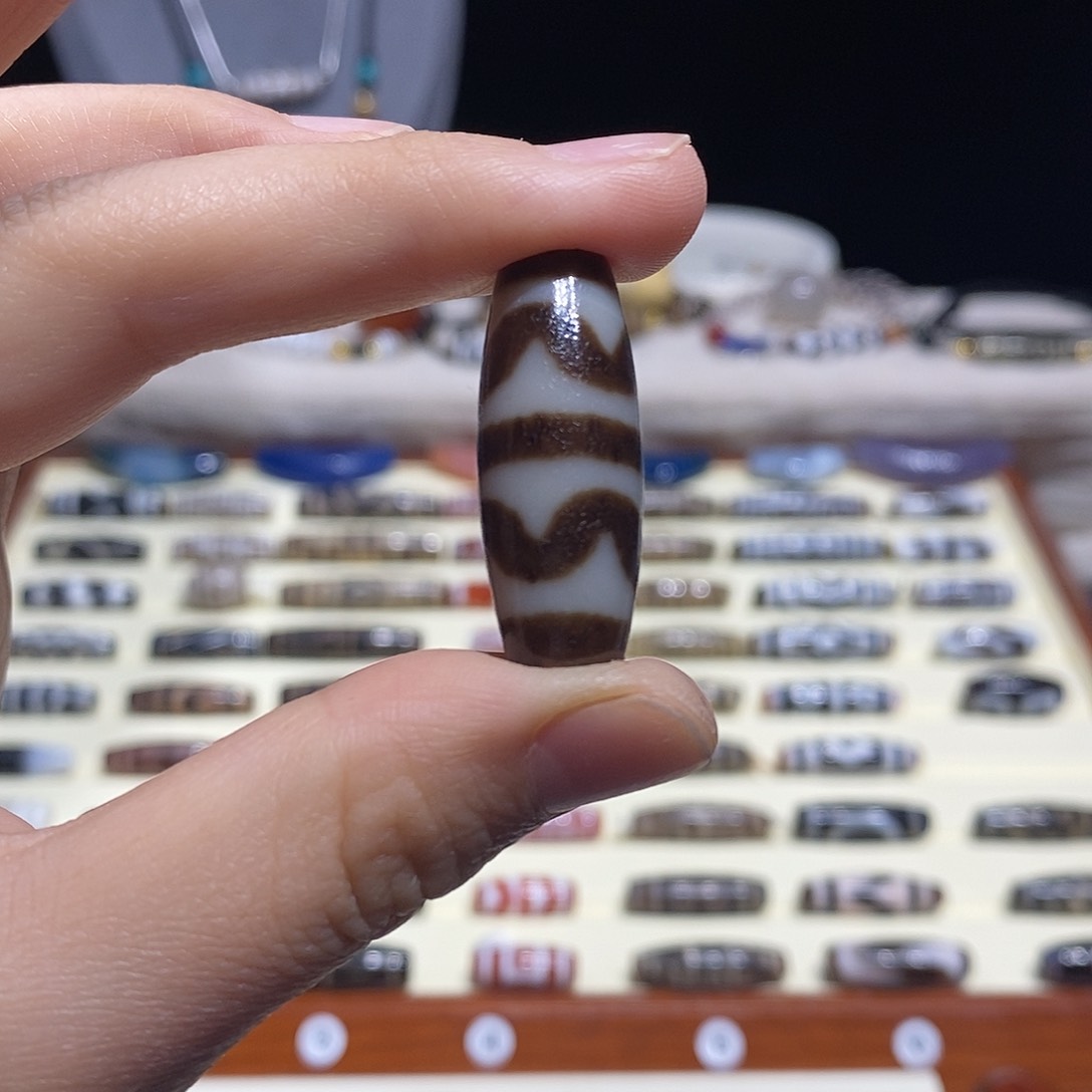 ****八合金颈饰玛瑙/玉髓