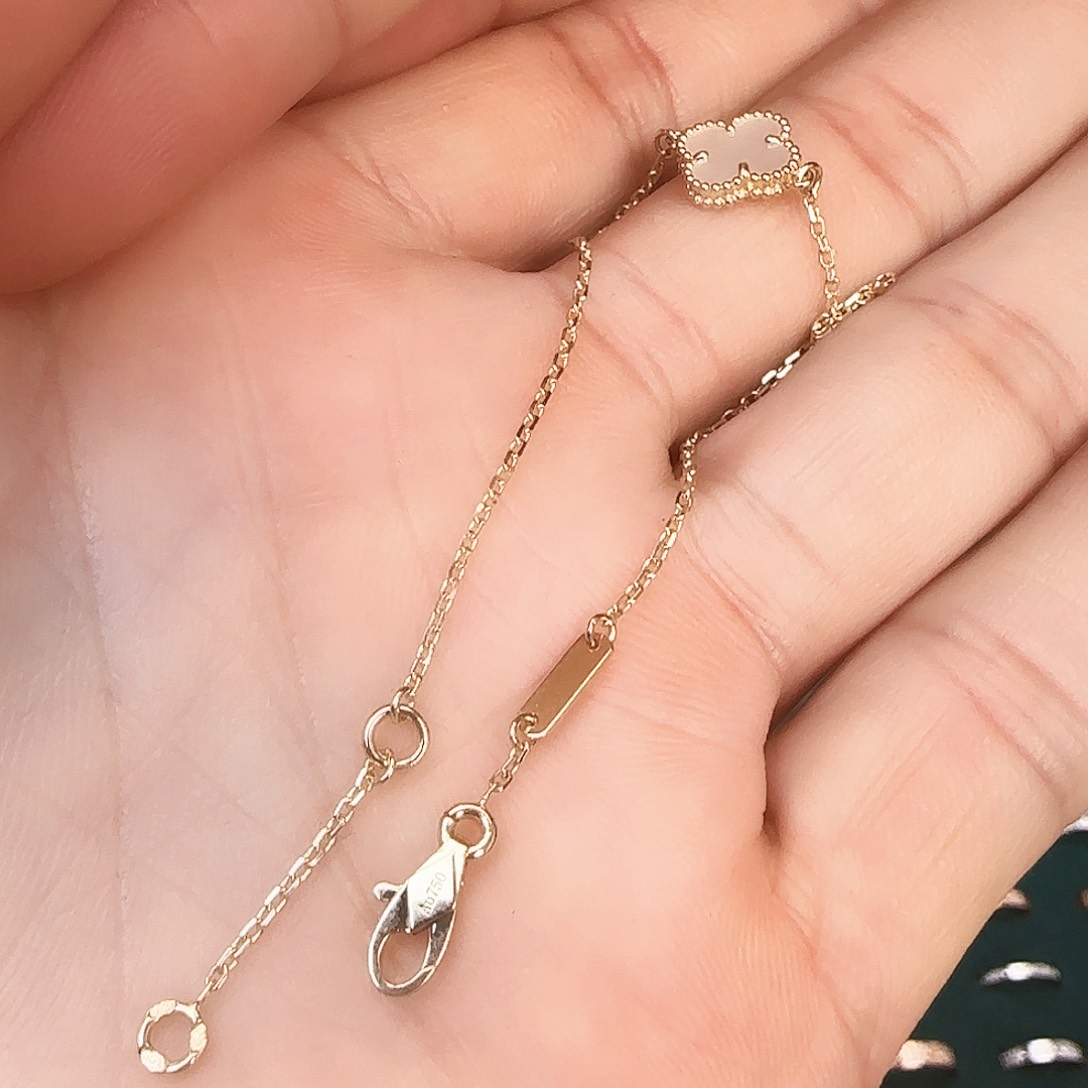 贝壳（贝母）手链18K金镶嵌金之钻珠宝首饰店