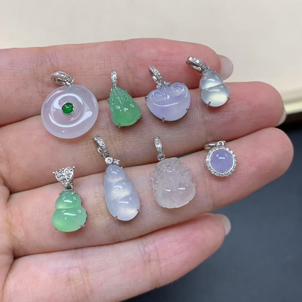 【小雪臻选】翡翠吊坠-18K金-多样性发其一 CXQ1-R53