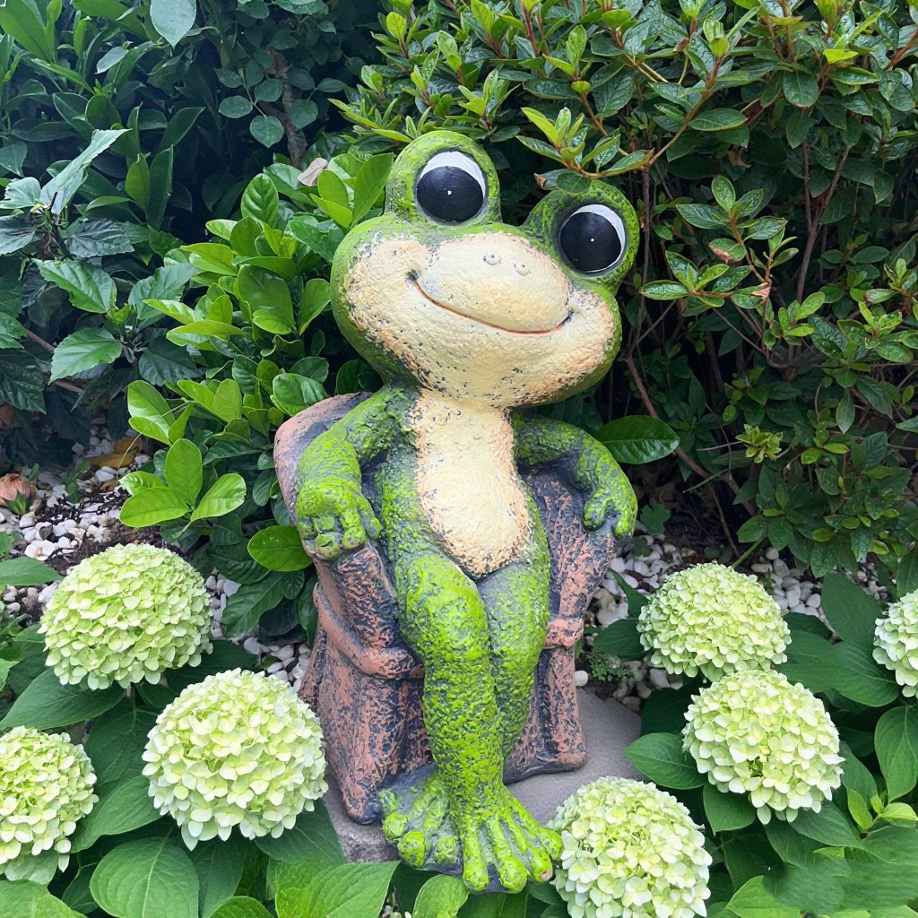 户外可爱卡通动物大青蛙摆件花园别墅民宿庭院氧化镁雕像造景装饰