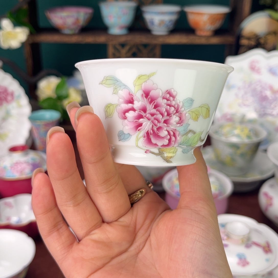 陶摆件景德镇陶瓷手绘茶杯