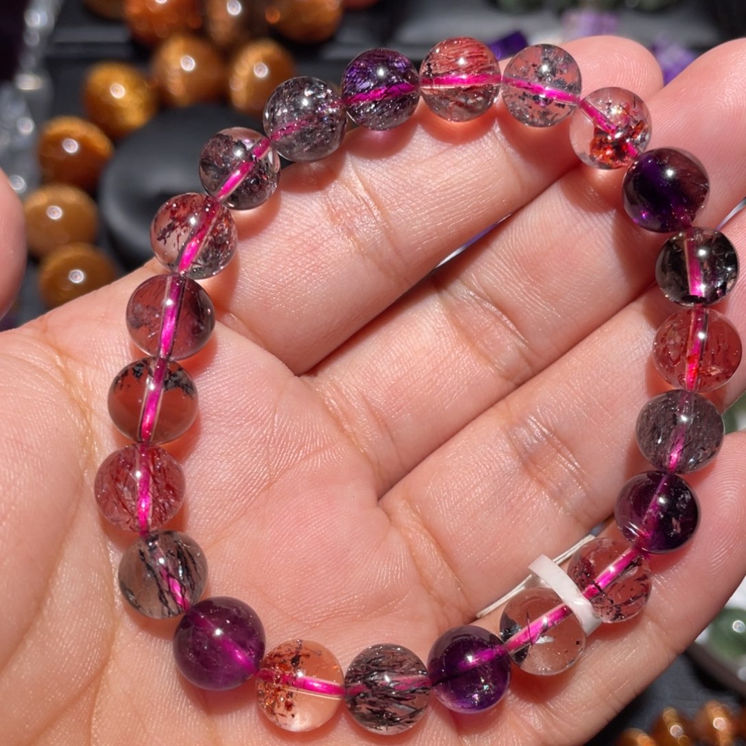 水晶手链未镶嵌超七8mm左右