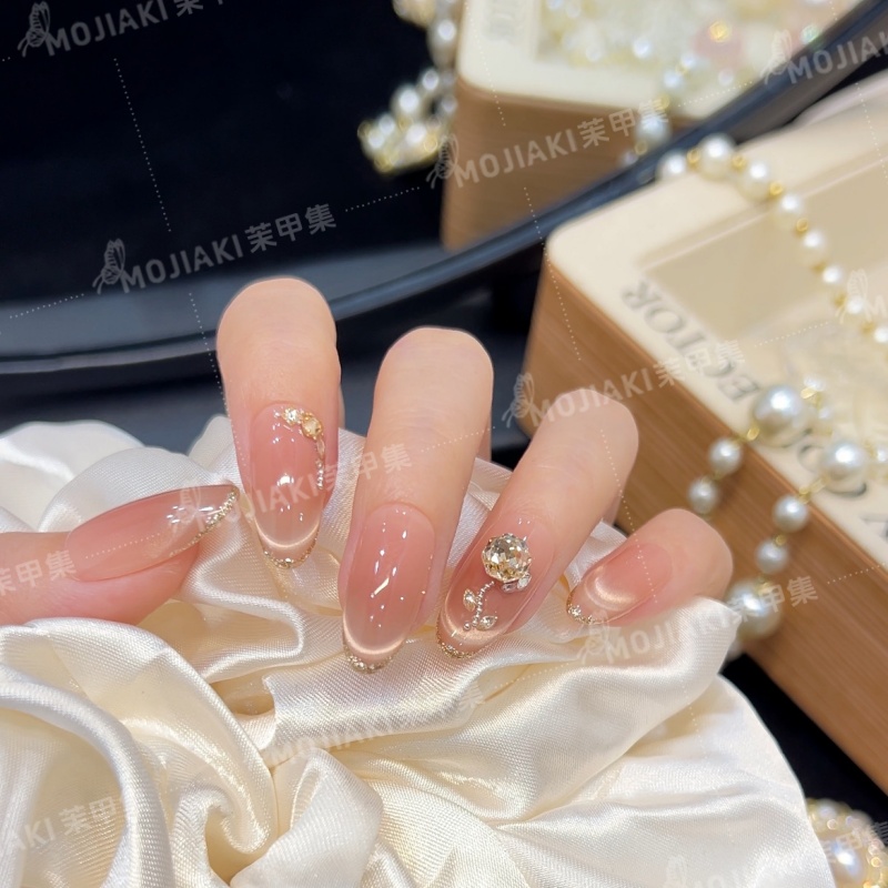 【香槟玫瑰】指甲香槟金微笑猫眼穿戴甲玫瑰立体设计钻款美甲