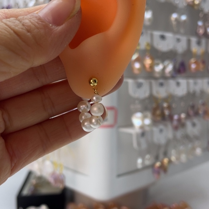 淡水珍珠耳饰未镶嵌