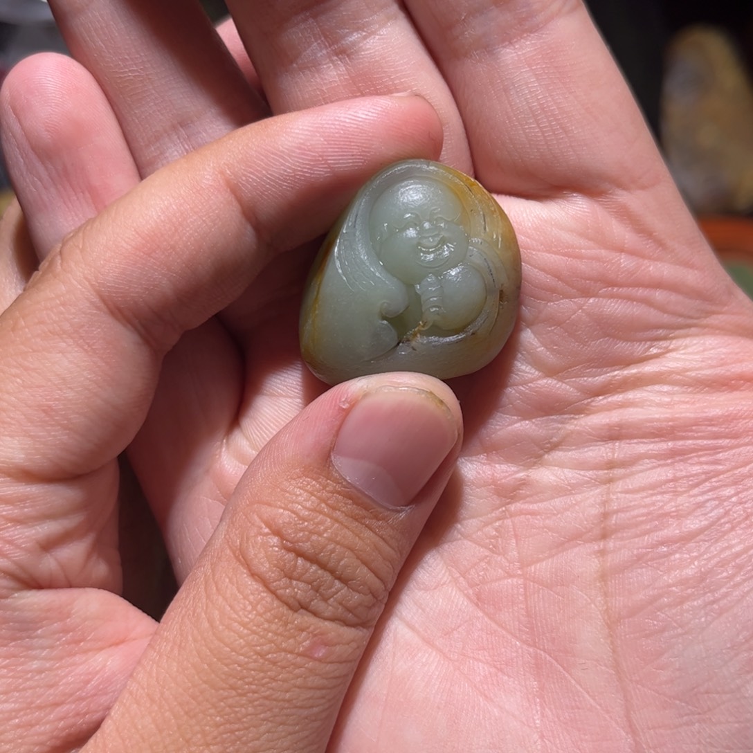 和田玉未镶嵌挂件