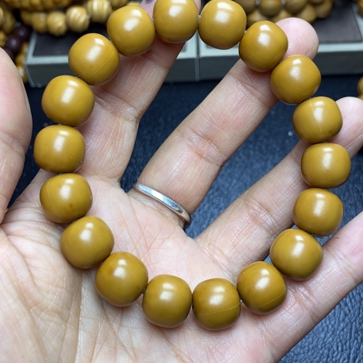 猴头核桃手串猴头草