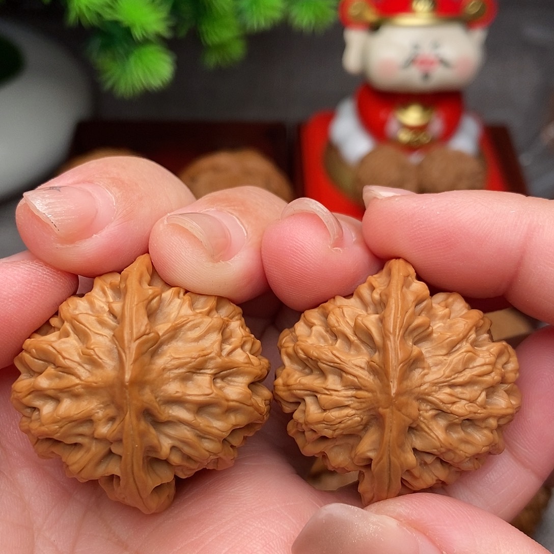 ****³文玩核桃把件37全秦闷