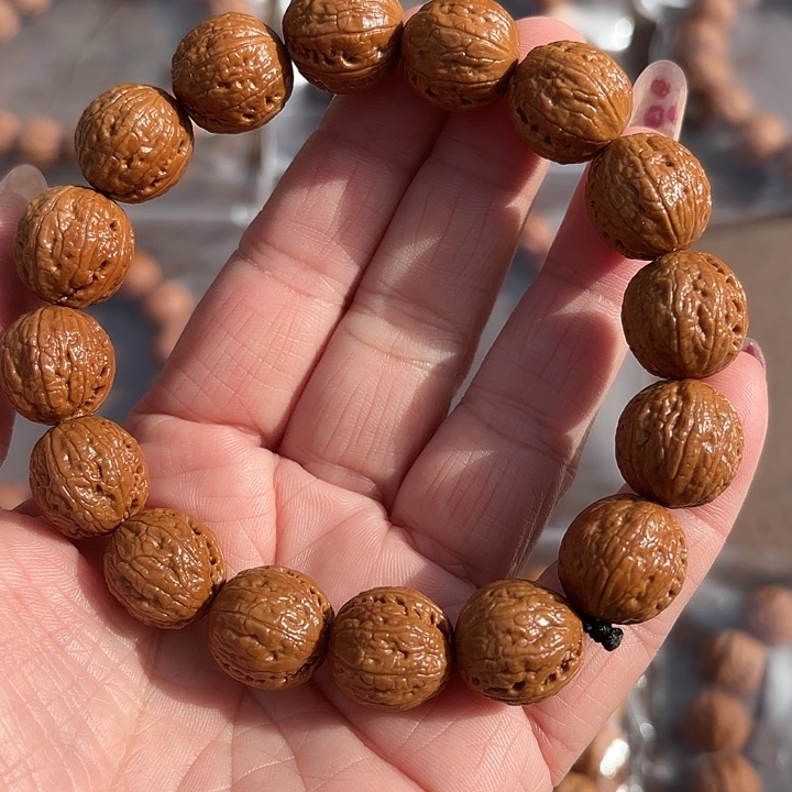 文玩核桃手串野生
