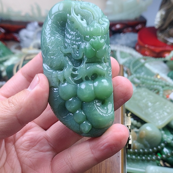 未镶嵌和田玉挂件明*